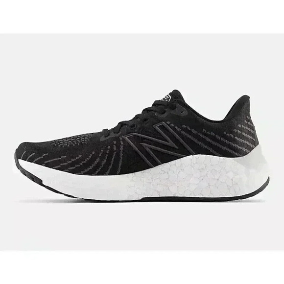 New Balance Fresh Foam X Vongo V5 2E Wide NB Black White Men Running Men 12.5 - Picture 4 of 7